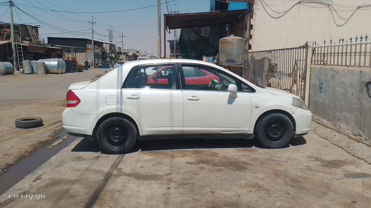 سەرەتا بەناوی خوا 
نیسان تیدا تۆماتیک  مۆدیل ٢٠٠٧ گیرو مەکینەو تەبرید و تەقەو رەقە و وەرگەڕان و براوە و جەمپی قورس بەشەرت سەیارەکە ٥ پینج پارچەو نیوی بئ ژۆری لەسەر ساغە بۆیاغە  پێشی کەپسە  پشتی جەمپیکی خەفیفی هەیە  نرخی داوای ٦٦محامەلەی لیدەکەین  سەیارەکە هی من نیە 
بۆ زانیاری ئەوە رەقەمی خاوەنی 
*********** أربيل, العراق
