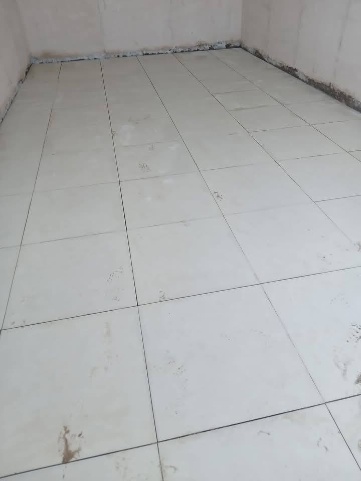 خلفه سيراميك ارضيه جدران شغل درجه اولى وأسعار مناسبه مكاني سماوه ***********
