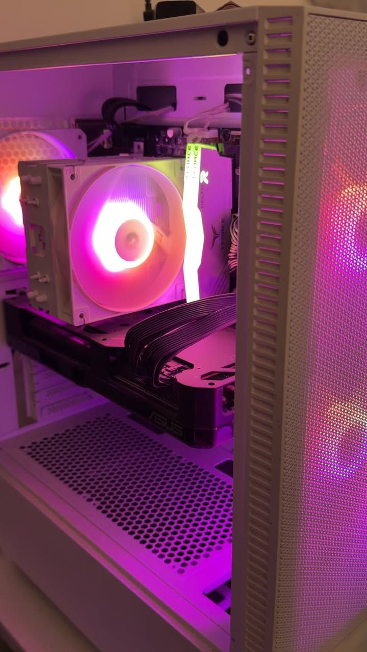 للبيع PC
GPU :ASUS DUAL RX 7800 XT 16GB OC
CPU :INTEL CORE 15 14400F TRY
Motherboard :AS MB PRIME B760M-R D4
RAM :T.FORCE DELTA 16GB 3600 RGB WHITE
Storage :LEXAR NVME 512G NM620
Power :FSP PSU 700W HYDRO PRO BRONZE
Cooler :DEEPCOOL COOLER AG400 WHITE
=ANTEC NX410 V2 WHITE
السعر : خاص


**إذا كنت صاحب هذا الإعلان وتريد حذفه لأي سبب، رجاءا أرسل رسالة إلى الدعم الفني**