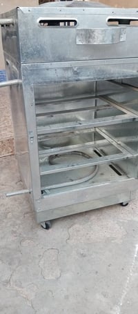 تنور للبيع استخدام قليل السعر ب 60 الاتصال على الرقم 07763927280