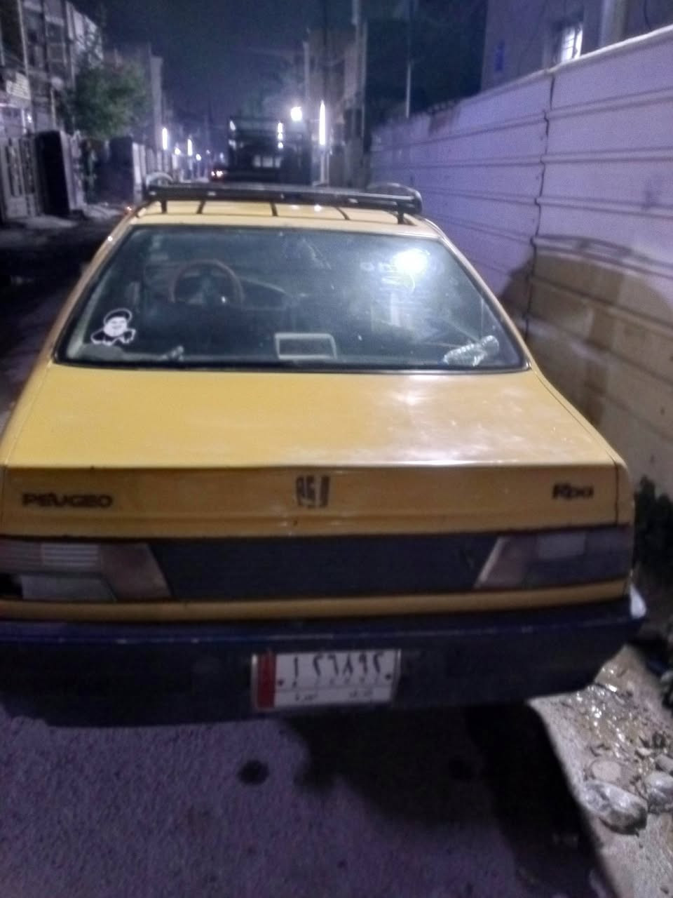 بيجو روى2009 رقم نجف بدون تحويل مااندل راعيه سنونه عظم  مكينه وكير نضاف  كهربائيات شغاله ب9 وبيه مجال  مكاني بغداد شعب  ***********
