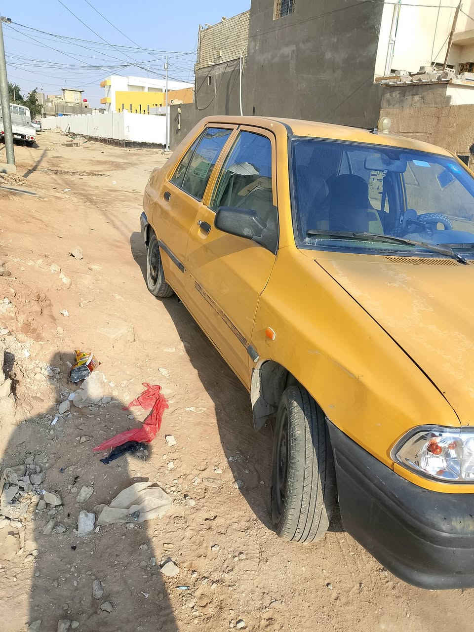 سلام عليكم سياره سايبه 15 سنويه لل28 باسمي حداديه جديده توني شاده دبلات وصدر ودجات مكينه سلف  بيه شاصي واحد ومعمر تعمير واحد على واحد   مكينه بيه خيط بخار خفيف سعر 35 وبيه مجال مكاني كربلاء الامن داخلي  ***********
