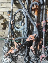 مكائن سنفرة عدد ٧+ ليزرات+خلاطات عدد ٢+ ايرليس للبيع تواصل واتساب 0774...