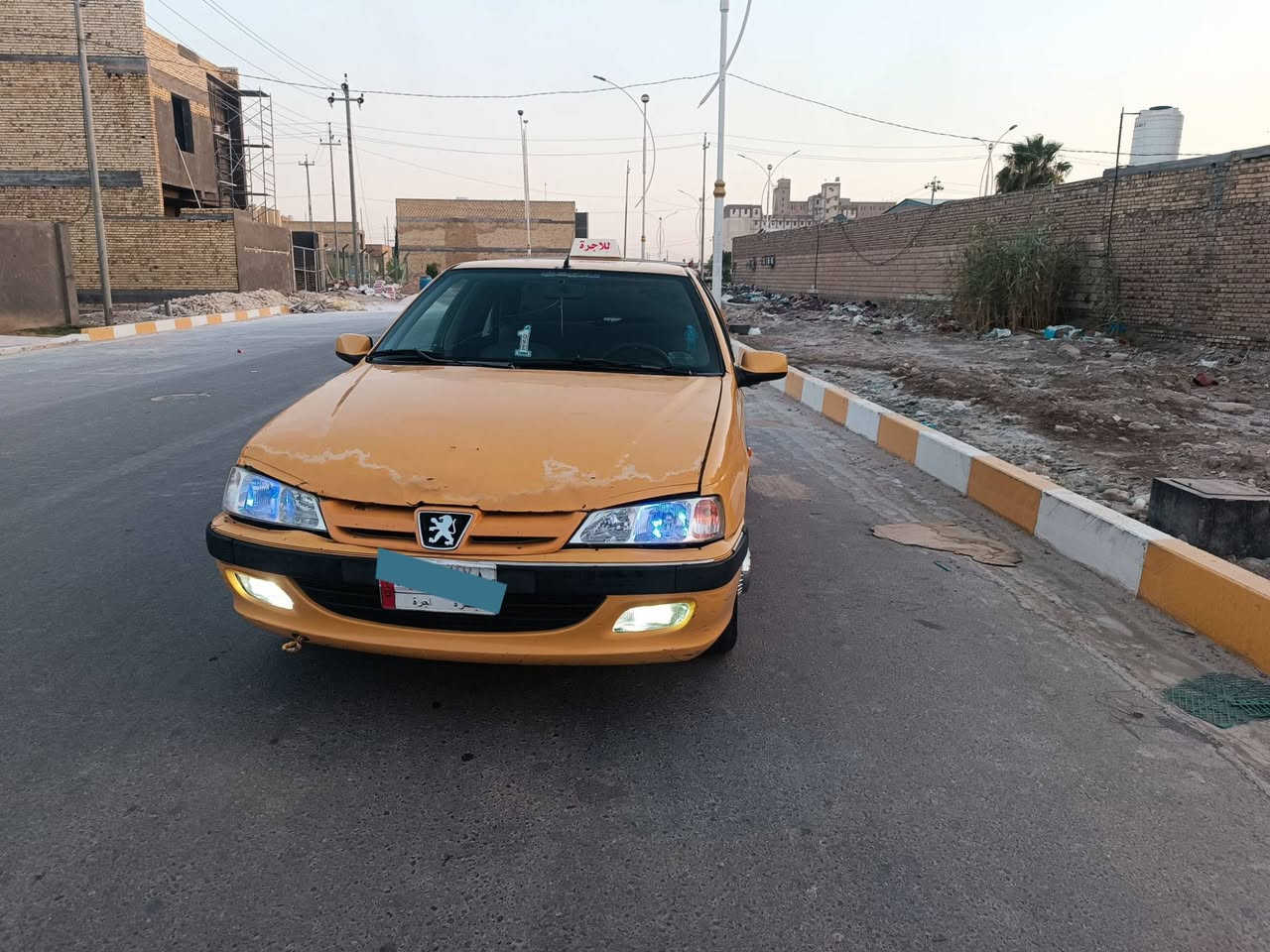 السلام عليكم بيجو بارص موديل 2015/رقم ذي قار وراعيه هم بل ناصرية شرط التحويل سنويه جديده 2027/خط وبحث هئية وغرامات مصفره مكينه وكير وحداديه تخم تاير باتري كهربائيات مشط وباور جديد غرفه جديده مكان السياره الناصريه مركز السعر 25/وبيه مجال قليل//علمآ السياره بيه ضربه بل خوض مال الجنطه ومعمره تعمير حلووو//وتعال وكلب وشوف بعينك///***********/أقره المنشور وحياك الله
