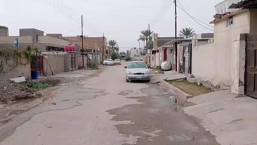 يعلن مكتب الإعلام للعقار عن وجود دار سكني طابو صرف مساحه 200 متر في حي ابو سديره يحتوي على 3 غرف نوم وااستقبال واهول ومطبخ وصحيات وكراج للسياره 

للاستفسار مراسله الصفحه او الاتصال على ارقام المكتب 

***********
***********
