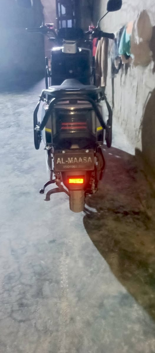 مطار سكنس للبيع السعر 650. ***********
