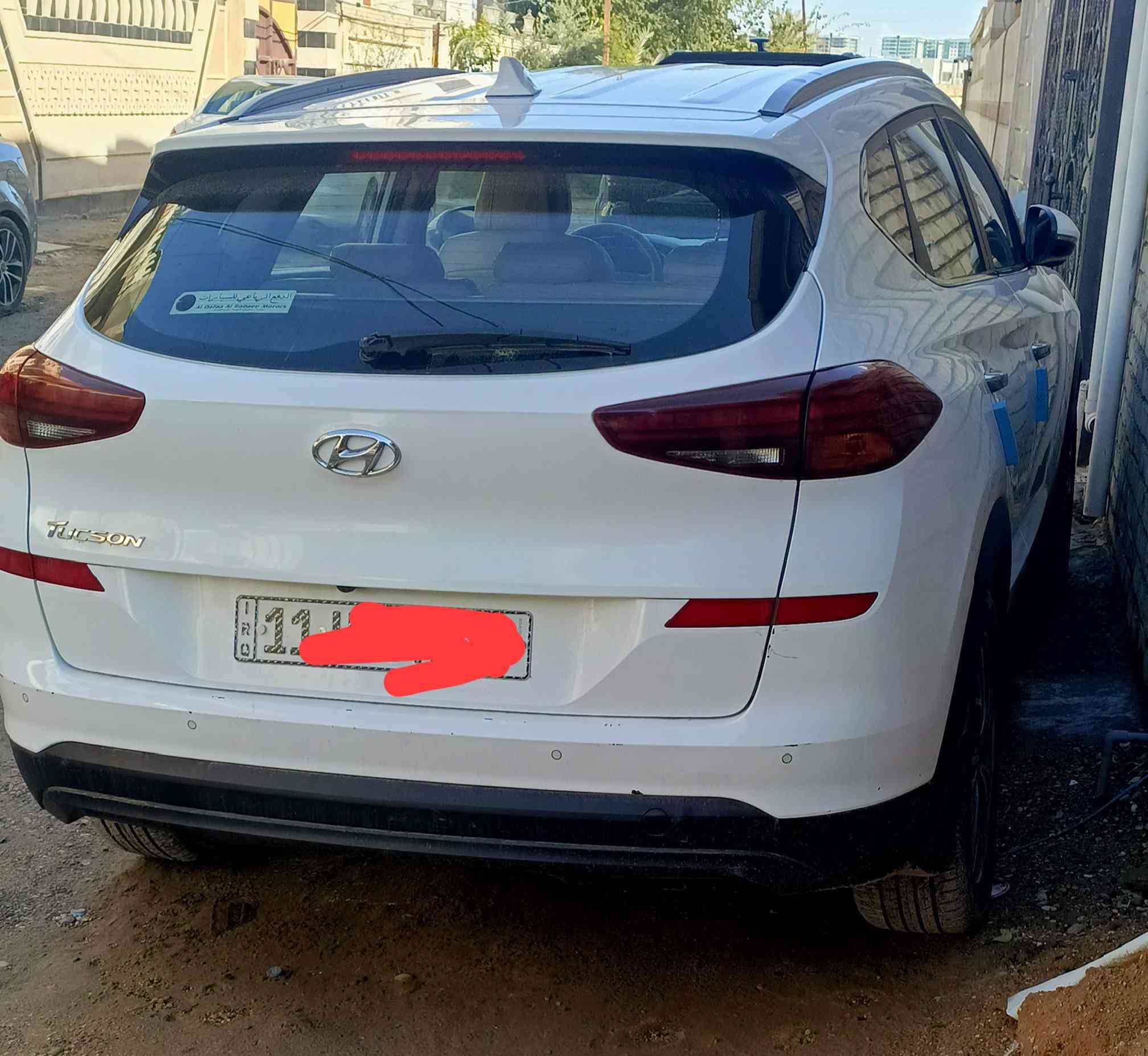 توكسان موديل 2020
السياره نضيفه
وارد خليجي
رقم بغداد  انكليزي 
ماشيه 50 الف
سياره فول مواصفات عدا البانوراما 
بصمه تشغيل
كشانات كهرباء 
مري شفط
بصمه ابواب 
مكينه ٢٠٠٠ دوش
حساس امامي + خلفي 
كأمره خلفيه
شحان موبايل واير لس 
لد نهاري لايت عدسات 
أشاير مري
السعر 209
موبايل *********** بي واتس اب 
بغداد/ أبو غريب
