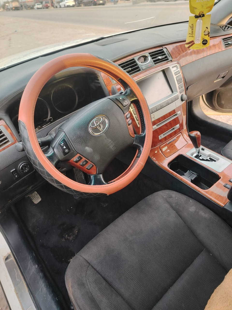 سياره ماجسته للبيع موديل 2005رقم بغداد بسمي سياره
سياره كصه قماره فقط 
 حداديه جديده بريك شاهينه سياره مال جناي 135  ***********
