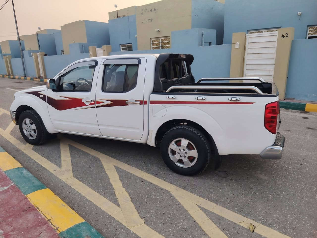 نيفارا 2011 LE فول مواصفات كير اوتوماتيك
سياره جديده كلش
محرك وكير مكفولات خير من الله
تخم تاير جديد حداديه جديده
بيها ملاحضات بسيطه
العنوان بابل الشوملي
السعر 105$  وبيها مجال استفسار
***********
