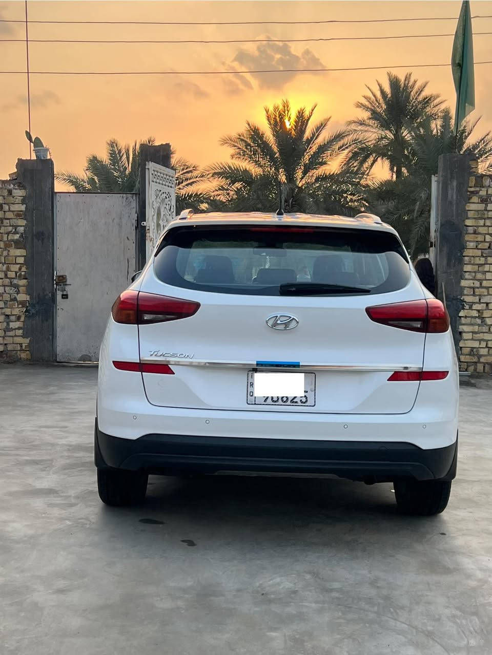 ضمان شركة ( الكاصد )

موديل ٢٠٢٠

فوووول مواصفات ١/١ عدا البانوراما فقط

⬅️ومعروفه الكاصد كلشي بلادي ماكو اي عمل بيه كلشي بيه بلادي

⬅️رقم بابل الدولي الجديد

 مشروع وطني مجددة الى سنة ٢٠٣٠

ماشية 91 الف كم فقط

السيارة ب اسمي 

وقبل ايام داخلة هزه 

ومحول الرقم الجديد 

ومجددة السنوية ٥ سنوات

يعني من كلشي كاملة الياخذه مجرد تحويل ثاني يوم

🔺السيارة (مكفوله كفالة عامة من الصبغ والتبديل والبارد والحالوب كفاااالة عامة)

⬅️السياره فول كوري اصلي خليجي

جديدة حتى الغراض والعدة  كلهم بعدهم بنايلون الشركة 

والفابلون مال سيارة

والسيارة تايرات الشركة كله جواها

 حتى الجداحة بعده بنايلون الشركة ممستخدمة

والاسبير المقدس منازل

مواصفاته /

بصمة تشغيل

بصمة ابواب

خمس عدسات

٣ انضمة قيادة

٢ كراسي كهرباء

أريل نفكيشن

شاشه أبل كار بلي البلادية مال كاصد

الداخل كشنات جلد بلاديه بقلاوه

٢ لدات امامية 

ثلاجه بلجكمجه

محرك ٢٠٠٠ دوش

اي بي اس

فول تحكم ستيرن

الدوسات علامة توكسان 

حاجب نهاري

كشافات زينون

الدشبول والغرفه الداخلية كله صاج 

شحن لاسلكي
حساس خلفي

كاميرا خلفية دوارة

مري شفط ويا القفل

سايد بريك بلرجل 

نضام ترحيب

ويل ١٨

مخرج Aux 

مخرج usb

لد امامي 

مثبت سرعة

اشاير بلمري

يدات نيكل 

قطعتين تبريد

⬅️والسيارة ع ايد وحدة من طالعه من الشركة 

⬅️ضمان شركة الكاصد بعده النايلون على السيارة الخارجي والداخلي بعده موجود ب اكثر السيارة والاسبير اكيد منازل  وتايرات الشركة جواها

⬅️ مكان السيارة بابل

والسيارة داخله هزه جديد  ومتحول الرقم الجديد ومجددة 

يعني الياخذة مجرد تحويل

السياره سعره 214ورقه 

( دفترين و14 )

مكان السيارة بابل

وهذا رقمي 

***********
***********
