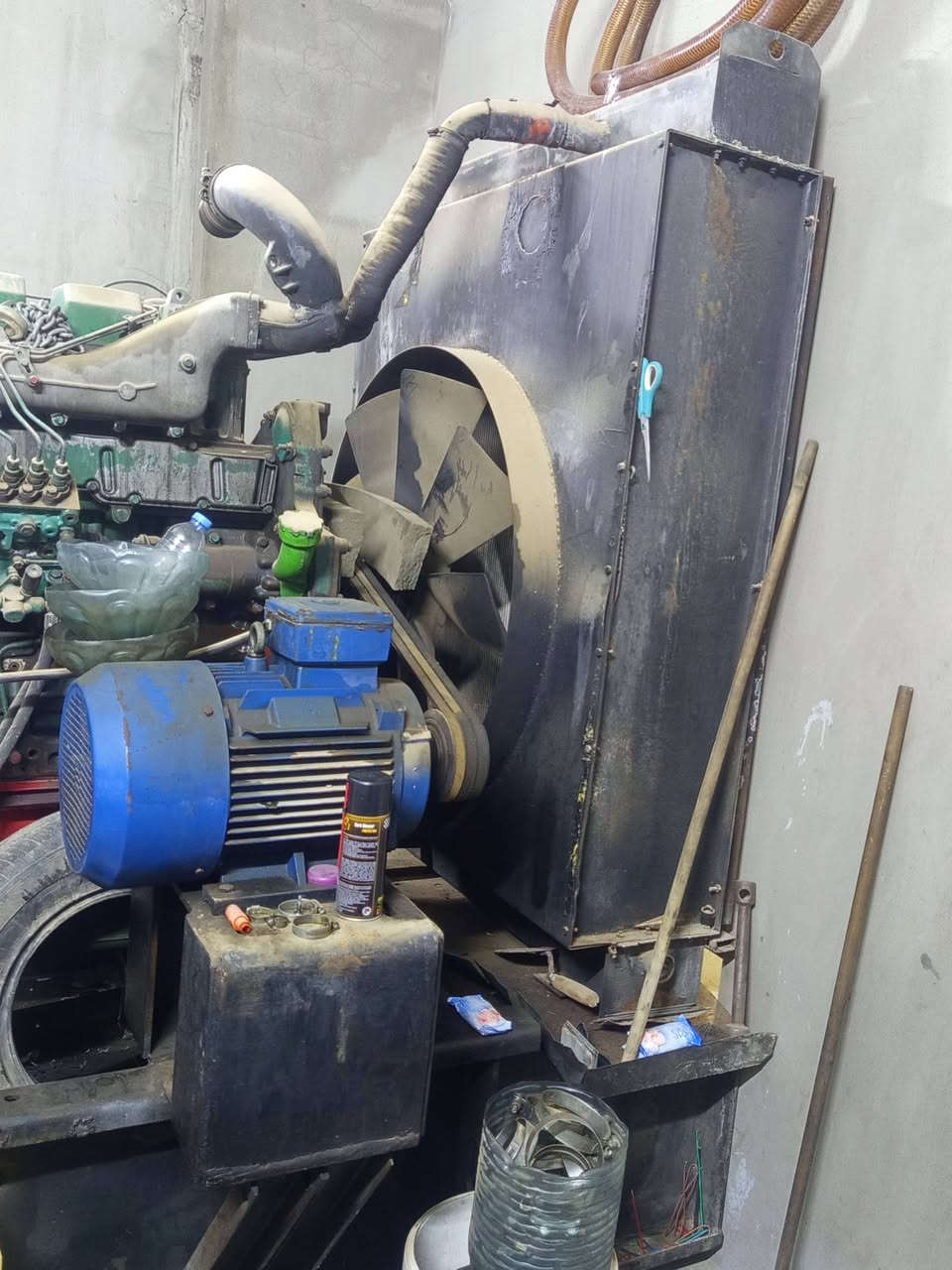 سلام عليك مولدة فالفو D16 للبيع توليد 800kv
رقم موبايل ***********
***********
