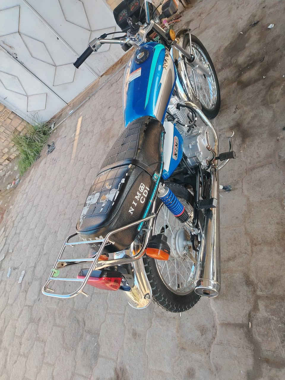 سلام عليكم البيع موديل 23نامه شبه وراقهه كامله كفاله عامه كهربائيّ شغاله شرط الفحص حته مامفيلسه سعر 925وبيهه مجال بصيط خاص مفتوح الو تصال على الرقم ***********مكاني شطره دراجه جاهزه
