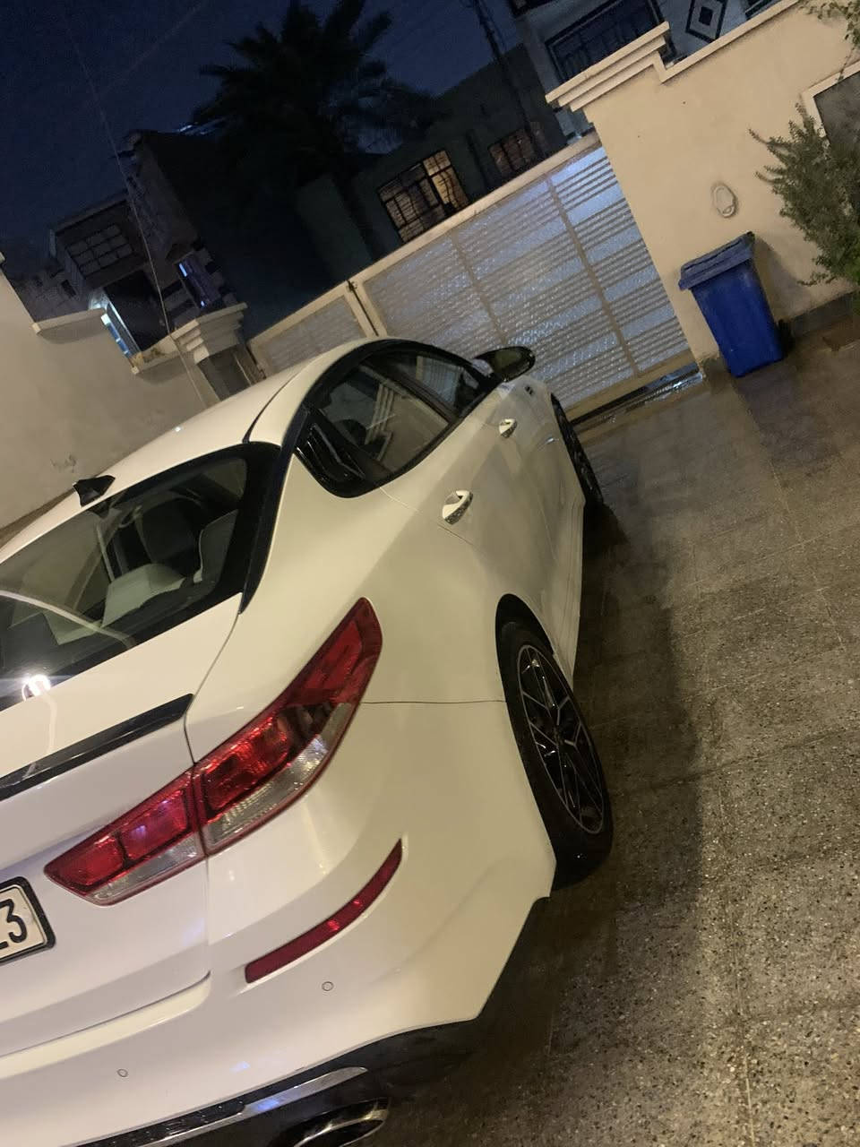 اوبتما 2020 وارد امريكي رقم سليمانية
كلين بالعراق السيارة نظيفة 

السيارة هزة جديدة سنوية جديدة براد جديد ✅

ضربته جاملغ سايق وبنيد فقط 

السياره مبرمجه بانزين عادي مظبوط

 اماميLed ✅

خلفي Led ✅

3انظمة قيادة✅

رادار امامي وخلفي وجانبي✅

قيادة ألية ✅

شاشة كبيرة ✅

ويل كب رياضي ✅

اشاير بالمري تنبيه ✅

ولا ايرباك طاك بيه بدون ايرباك ✅

سنوية جديدة وهزه وبراد جديد✅

كشنات جلد✅

السعر 143 وبيه مجال بسيط للشراي

بغداد الغزالية 

كدامك السيارة وتفاصيلة 

***********

تخم تاير جديد ✅

السيارة ماشية 77mi 

كير ومحرك مامفتوح نظيف ✅
