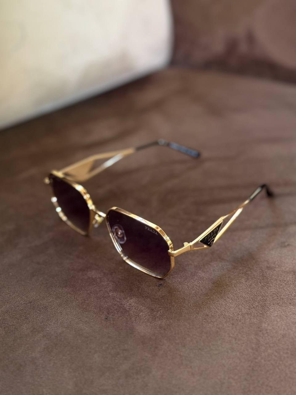 متوفر كمية نظارات من ماركة برادا اقل كمية عشر قطع السعر عالخاص


**إذا كنت صاحب هذا الإعلان وتريد حذفه لأي سبب، رجاءا أرسل رسالة إلى الدعم الفني**