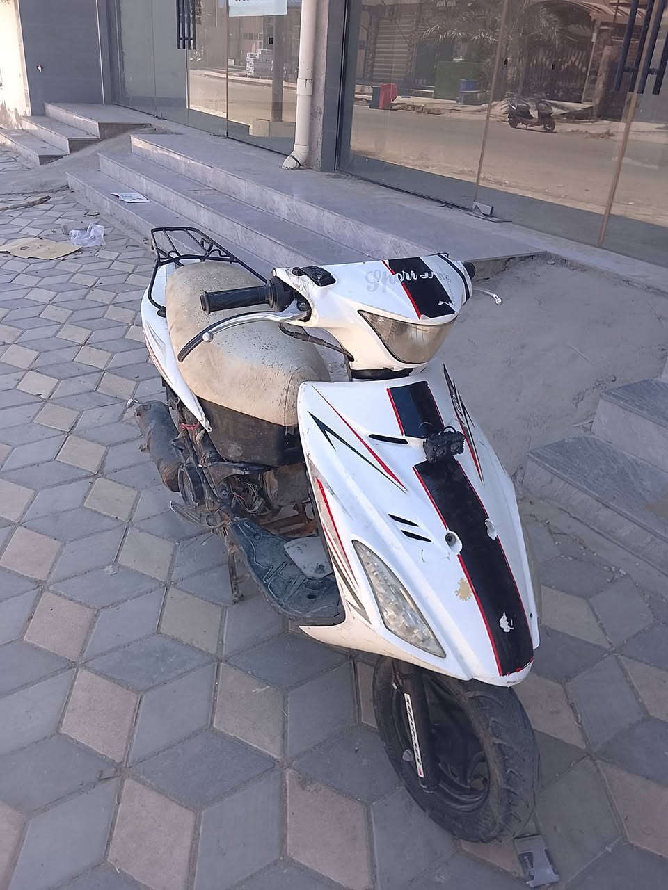 سلام عليكم دراجه اف اس للبيع بدلت اله دهن وكامت سعر 125بيه مجال لاستفسار لاتصال علا لرقم مكان لرمادي تأميم ***********
