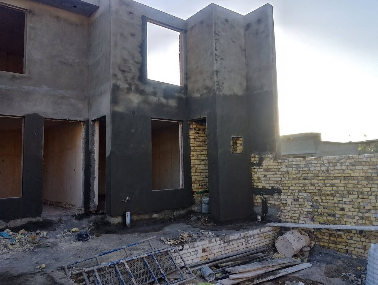 للعيون الصباغين 😉😉
