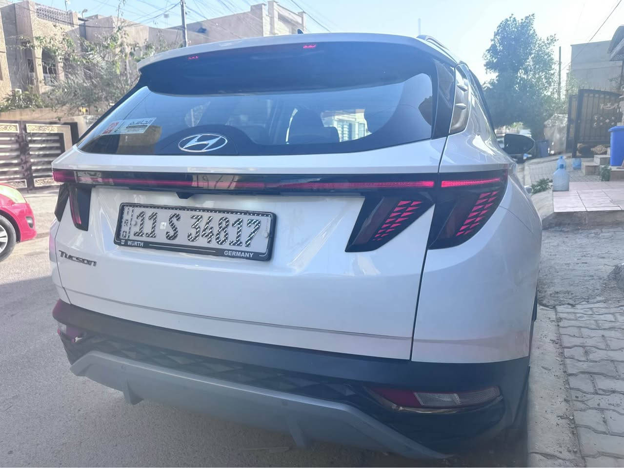 السلام عليكم للبيع او الامرواس حسب القناعه
توكسان 2023 خليجي بغداد 
بلعراق بيها جاملغ وبنيد تبديل فقط بدون دواخل 
ماشية 76 km
مكينه كير تبريد كهربائيات تايرات منضومة احتراق كلها كامله 
دهن جديد تايرات جديده باتري جديد 
مكانها الاعظمية 
ب182 $ وبيها مجال بغداد, العراق


**إذا كنت صاحب هذا الإعلان وتريد حذفه لأي سبب، رجاءا أرسل رسالة إلى الدعم الفني**