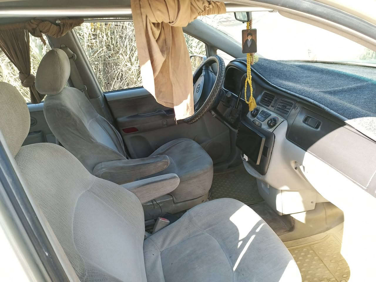 السلام عليكم 
سياره هيونداي تراجيت للبيع مستعجل 2007 كهربائيات كلهه شغاله سياره مكفوله ماعده طغه بالجاملغ السير مكينه  گير حداديه كلهه جديد  سنويا لا للتلاثين 30  مدار ثاني يوم  السعر 72 بيهه مجال حك الجيه المكان كربلاء الرقم *********** والشراي بي خير ودلل
