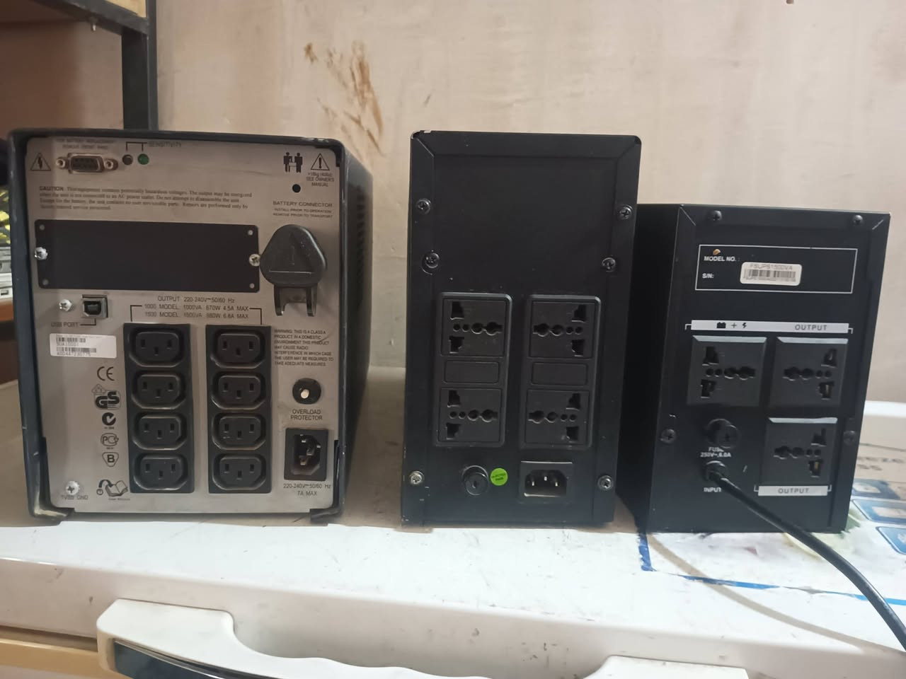 يو بي اس يحتاجون بطاريات 
الكبير سعرة 30 الف مع التوصيل 
الباقيات سعر القطعة 25 الف مع التوصيل


**إذا كنت صاحب هذا الإعلان وتريد حذفه لأي سبب، رجاءا أرسل رسالة إلى الدعم الفني**