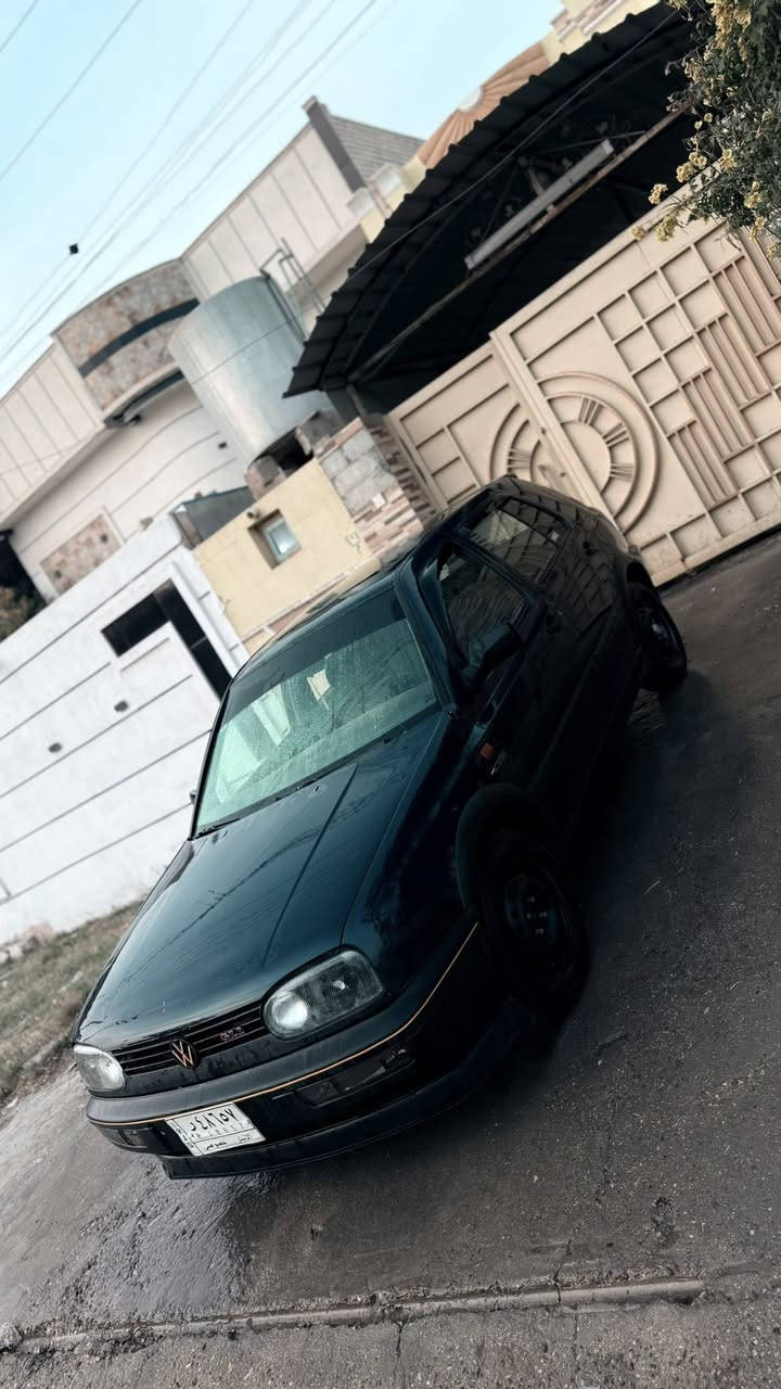 كولف للبيع 
 نفخ mk3 موديل 1993 
محرك 1800 دوش 
كير عادي 
مصبوغة عام 
تبريد شغال 
غرفتها نضيفة 
كير ومحرك نضيف 
مابيها خياسات 
رقم انبار الماني 
سوارات ليد و منضومة زنون
شاشة كاربلاي
مكان الانبار الفلوجة
سعر 43 وبيها مجال بسيط


**إذا كنت صاحب هذا الإعلان وتريد حذفه لأي سبب، رجاءا أرسل رسالة إلى الدعم الفني**