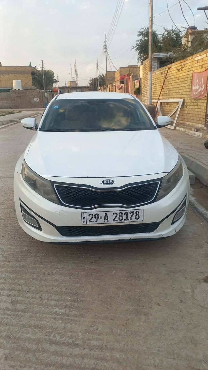 سلام عليكم سياره البيع كيا اوبتما مديل 14شكل الفين 15مكينه الفين رقم واسط سنويه جديده35 مكان السياره واسط وسعره 150كوت مكفوله من الصبغ والفتح والتبديل ***********
