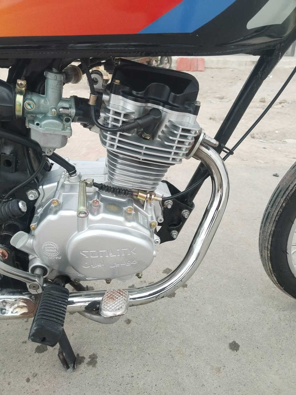 شباب وبنات 😅٤كير البيع تعميره ٢٥ كله جديد ٦٥٠وهاذ رقمي ***********
