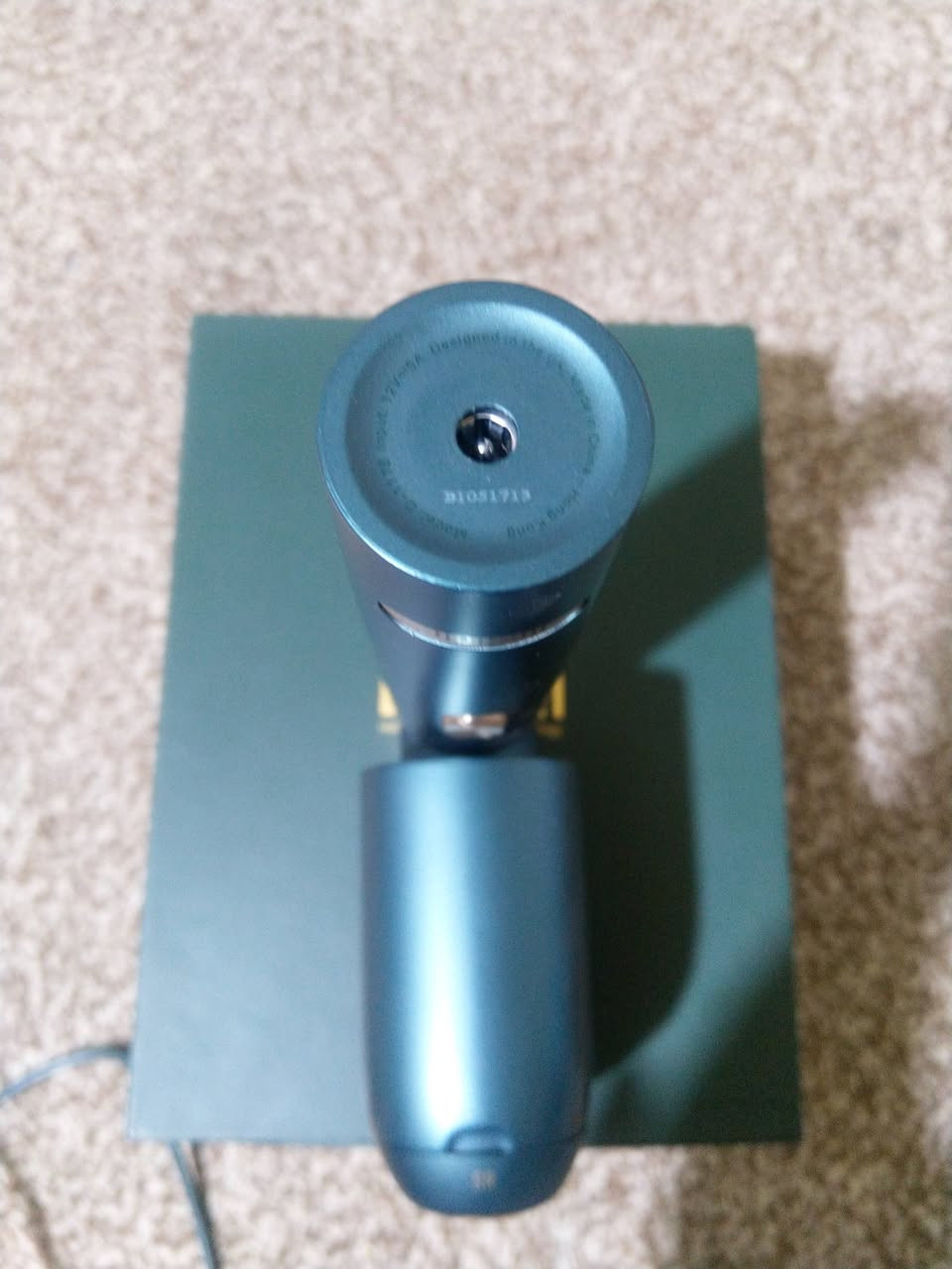 السلام عليكم
جهاز إزالة الشعر البريطاني BoSidin Pro، يعمل بتقنية IPL مع تبريد فوري لتقليل الألم، ويتميز بوضع SHR الاحترافي لتقليل نمو الشعر
استخدام لمدة شهر 
السعر 500 الف


**إذا كنت صاحب هذا الإعلان وتريد حذفه لأي سبب، رجاءا أرسل رسالة إلى الدعم الفني**