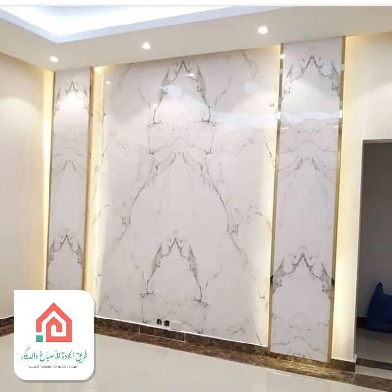 🎨 صباغ درجة أولى بالحلة 🎨*
صباغة بيوت، شقق، محلات، أبواب، شبابيك  
شغل نظيف ودقيق، مواد أصلية، سعر مناسب للجميع  
أجيك للبيت وأشتغل بنفس اليوم إذا الله سهل

📍 أشتغل بكل مناطق الحلة  
📞 للاتصال والاستفسار: ***********

اللي يريد شغل مرتب وسريع يتصل، والرزق على الله
