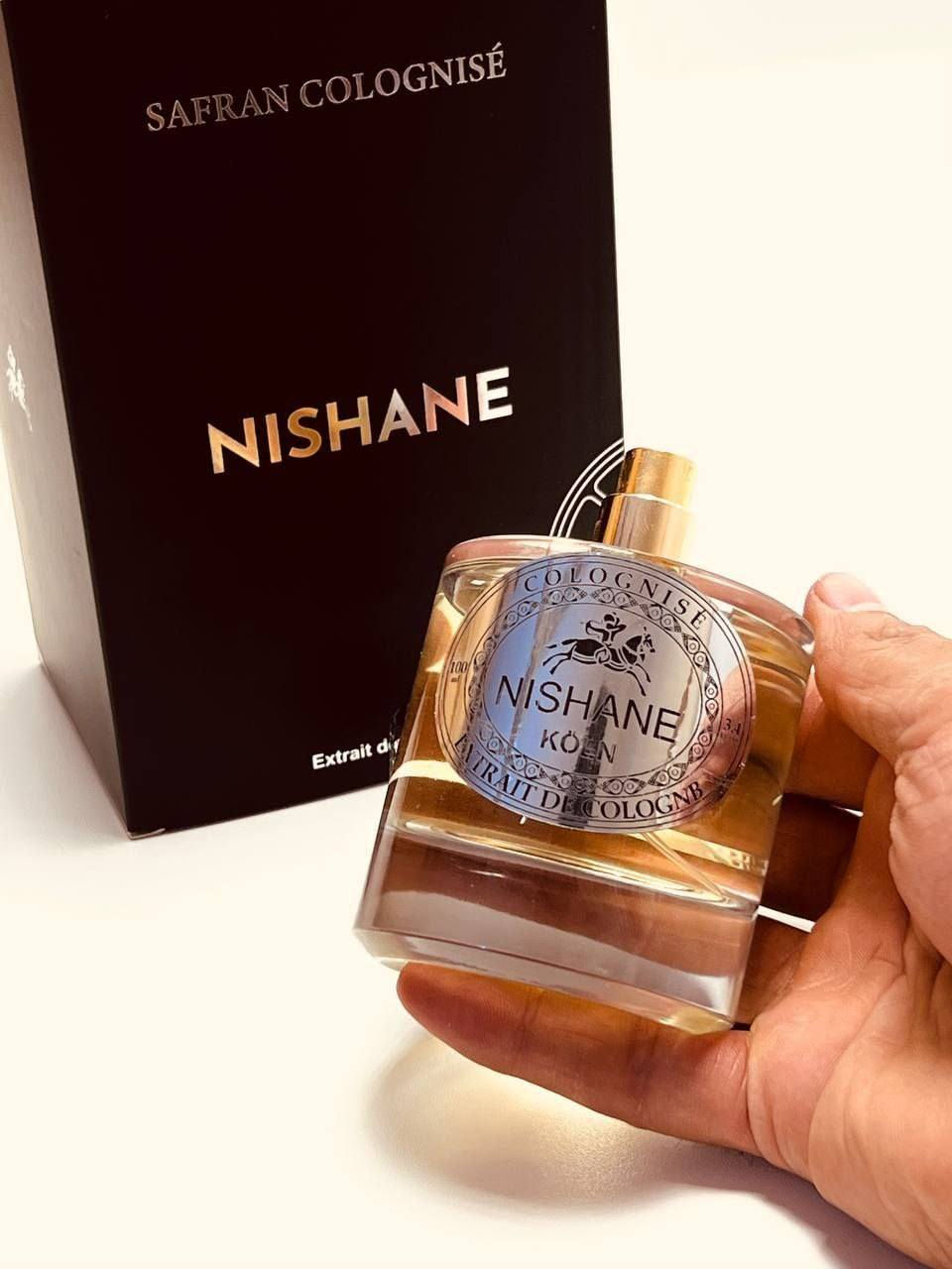 عطر نيشاني سافران كولجنيس اكسترايت دو كولجين 100مل" (Nishane Safran Colognisé) [1، 2] 🖤🎩🟰👑
 عطر جلدي للجنسين،
المكونات: يتكون من مزيج من الزعفران والحمضيات (مثل الجريب فروت الوردي والحامض) والفلفل الوردي والماغنوليا، مع قاعدة من الجلود والعنبر والمسك [1، 6].
الثباتيـة تجننن ويعتبر عطر صيفي ✅
المنشأ ~ تركيـا 🇹🇷
سعـر الـقُطعة/ 25
سعـر القُطعتين / 40
التـوصيل بغداد 4 ومحافظات 6
──────────────────
أذا منتـج ثاني وياة سعرة عابر 10يصير خصم :-
سعـر الـقُطعة / 20تواصل انستا/ ماريـا ستـور💄👄


**إذا كنت صاحب هذا الإعلان وتريد حذفه لأي سبب، رجاءا أرسل رسالة إلى الدعم الفني**
