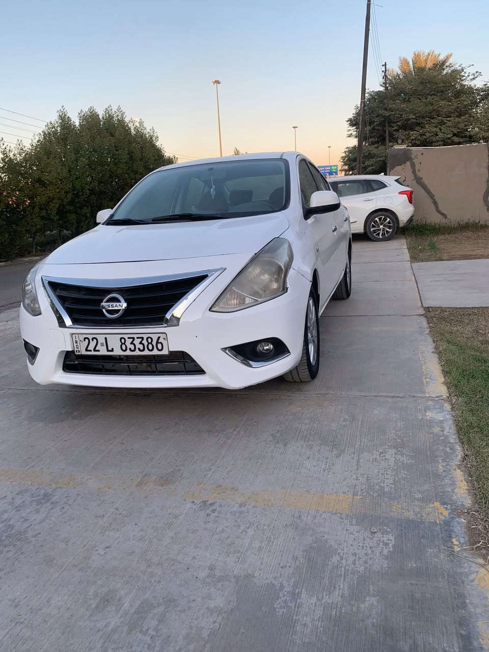 سلام عليكم حبايب
نيسان سني موديل 2024 بليته زركه هندي هندي 
رقم اربيل تحويل او وكاله بيها شبر بالجاملغ والدوسه صبغ مكاني بغداد حي الجامعه السياره نظيفه وجديده ومابيها اي نقص السعر 113 وبيها مجال 
الاتصال ***********
