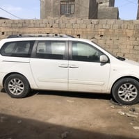 كيا سيدونا • ٢٠٠٦ • رقم بغداد الدولي