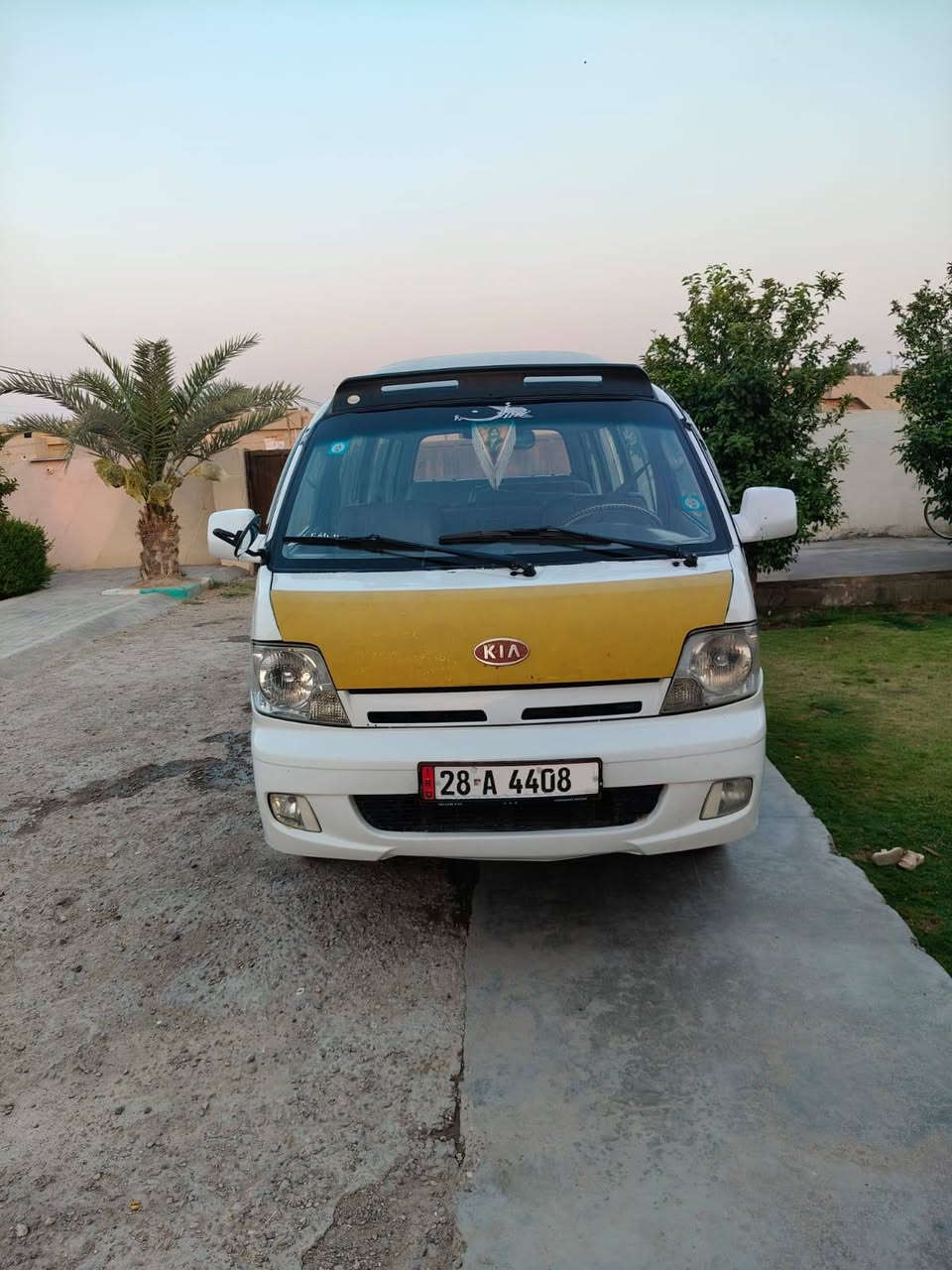 سلام عليكم بريجو منغولي 2006 رقم نجف دولي بسمي سياره مصبوغه جمالي سعر 125 وبيهه مجال السفسار على هاذه رقم ***********
