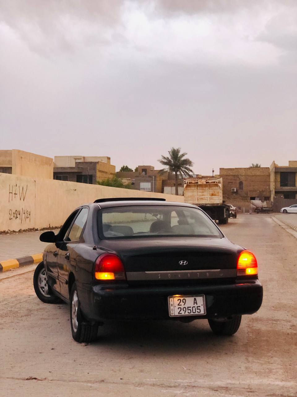 سلام عليكم سوناتا منغولي للبيع موديل 2000  محرك 6سلندر رقم واسم الإنكليزي بسمي مكانك بلكوت سعر 55وبيه مجال الاستفسار اكثر *********** بي واتساب
