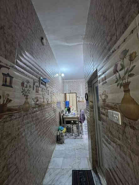 السلام عليكم ورحمة الله وبركاته 
بيت للبيع المساحه ٨٠م مربع أسواق المائده قريب على المشجر الطابق الأول استقبال حمام حولي مطبخ مع منور وهول مع ترك الطابق الثاني غرفتين نوم حمام ومرافق صحيه السعر ٢١٥ مليون
مع المجال للاستفسار الاتصال على الرقم ***********
