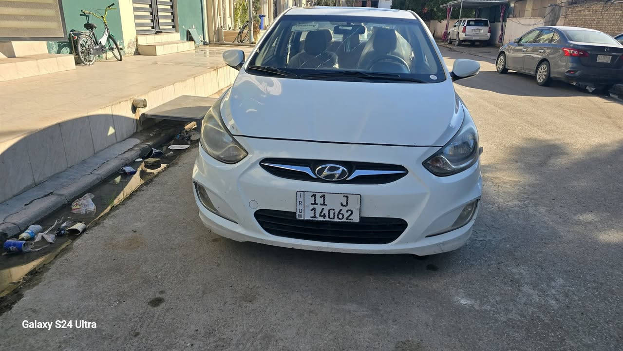 سلام عليكم
اكسنت  خليجي 

موديل 2011

محرك 1600 

سياره حلوه وكاعده 

موصفات 

فتحه 

شاير مري 

تحكم استيرن 

السعر105 وبيه مجال

سنويه ورقام جدد وهزه جديده 

وبعد تجي وشوف بعينك 

عنوان ديالى  ***********
