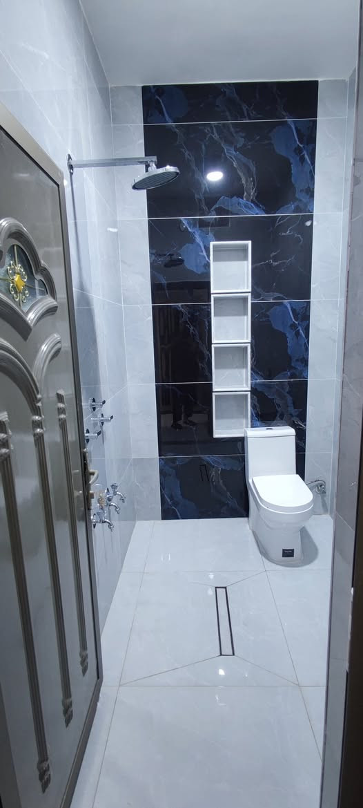 #السلام_عليكم
#الاسكان_الصناعي
الدار للبيع المساحه 100متر امامي
الاسكان الصناعي قرب الحولي بل 3000
البيت شغل درجه اولئ للستفسار اتفضل
خاص ماسنجر او وتساب او اتصال
***********
