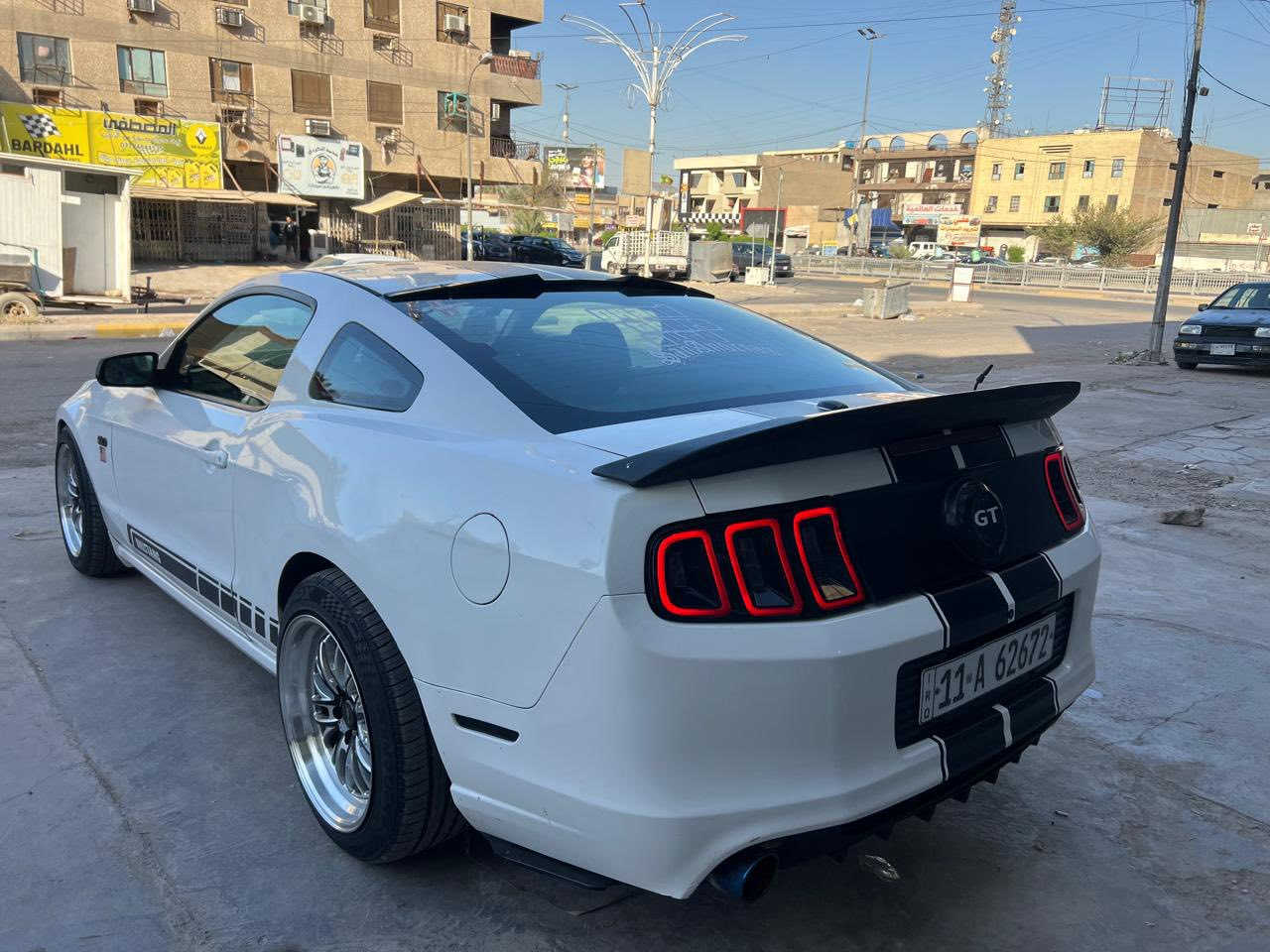 السلام عليكم

موستنك 2013 بريموم V6 

السعر 78 وبيه مجال قليل 

حادث بنيد بدون دواخل 

مصبوغه حزام 

رقم بغداد انكليزي جديد 

تجي (دشبول سبع الوان تحكمات اضائه داخليه -تحكم جهتين

-كشنات كهرباء نظام صوت SYNC- مرايه تعتيم اتو -مري اوتو-

ترحيب )

كير ومكينه نظيفات
وبرمجه مراوح انسه شي اسمه حماوه

سياره مهبطه تهبيط ونصبه تخبل ويل  توسايز مع تخم تاير جديد حجم 18
مكاني بغداد مدينه الصدر 
للستفسار 
***********
***********
