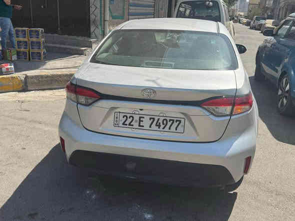 السلام عليكم 
كورلا 2020  Le
وارد امريكي 
حادثها  خفيف 
جاملغ خلفي و قبغ صندوك 
شاشه. كامره 
تحكم استيرن 
لايت زنون 
رادار امامي 
تحديد مسار 
السياره رقمً اربيل ب اسمي 
جاهزه بدون نقص 
علما السياره مال جناي صارلها 3 سنوات ع ايدي 
السعر 135 
للاستفسار ***********
بغداد العطيفيه بغداد
