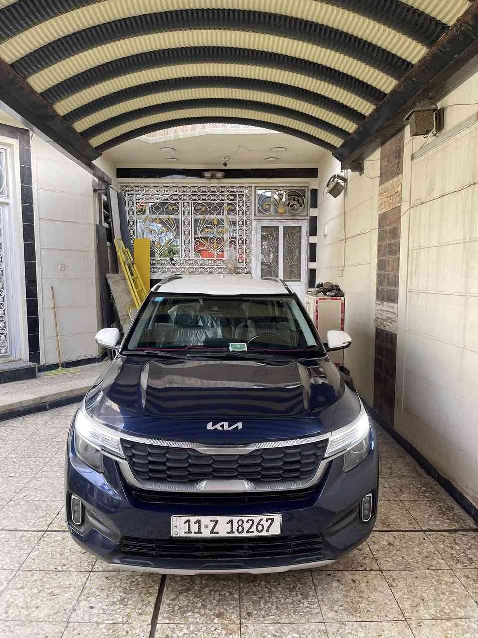 سلام للبيع كيا سلتوس 2023 امريكي حادثه بنيد بدون دواخل ماشيه 45 سياره جديد مكينه 2000 المرغوبه دوش مكينه كير ع وضع شركه مكفولات سياره مابيهه نقص وجديده اني مستورده وسعرها 159 وبيها مجال قليل مكاني بغداد 
***********
