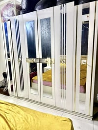 غرف نوم • بغداد • بالوحدة