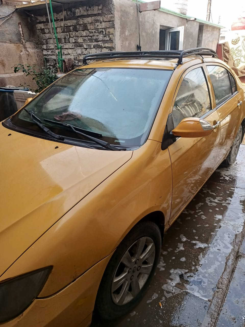 السلام عليكم سياره لبيع أو مروس بيكم سيارة بسمي بيه منظومت غاز سعر 35 رقم بغداد بسمي ***********
