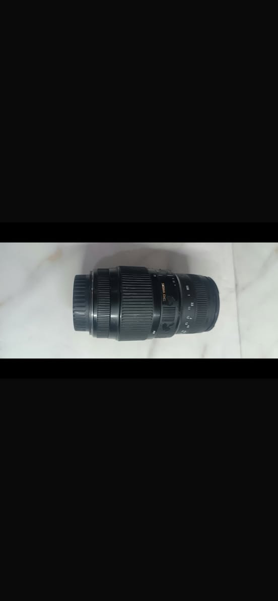 السلام عليكم كانون دي 700 مع عدسه زوم رياضي شعندك للمراوس نزل


**إذا كنت صاحب هذا الإعلان وتريد حذفه لأي سبب، رجاءا أرسل رسالة إلى الدعم الفني**