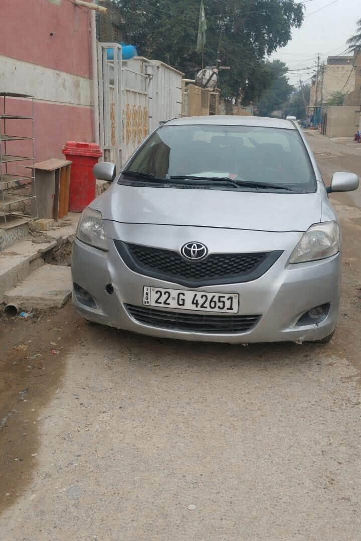 المكان بغداد
🚗 يارس 2008 خليجي للبيع

✅ السيارة بدون ضربات
✅ وارد ورصعات وخدوش فقط
✅ سنوية 29 باسمـي
✅ رقم أربيل (تحويل بأي وقت)

🔧 الصيانة والتبديلات:

* كهربائيات كاملة
* فيت بم، بلكات، مجاول، وبطارية  كله جديدة
* أرضية جلد
* شاشة + كاميرا
* كير ومكينة مكفولات
* تم تبديل المكينة إلى 1600cc بسبب صغر حجم المكينة السابقة

📌 الملاحظات:
❌ الكمبريسر يحتاج تصليح/تبديل (منظومة التبريد كاملة ومثل الثلج لكن الكمبريسر تعطل بسبب الغاز وغير اصلي
❌ الدعاميات مضروبات كما موضح بالصور
❌ واير الكاميرا مقطوع فقط
❌ الصدر الأمامي يحتاج داريم
✅ الخلفي والدبلات جدد ياباني

💰 السعر: 75 ورقة

للاستفسار مراسلة على الخاص او رقم ***********
