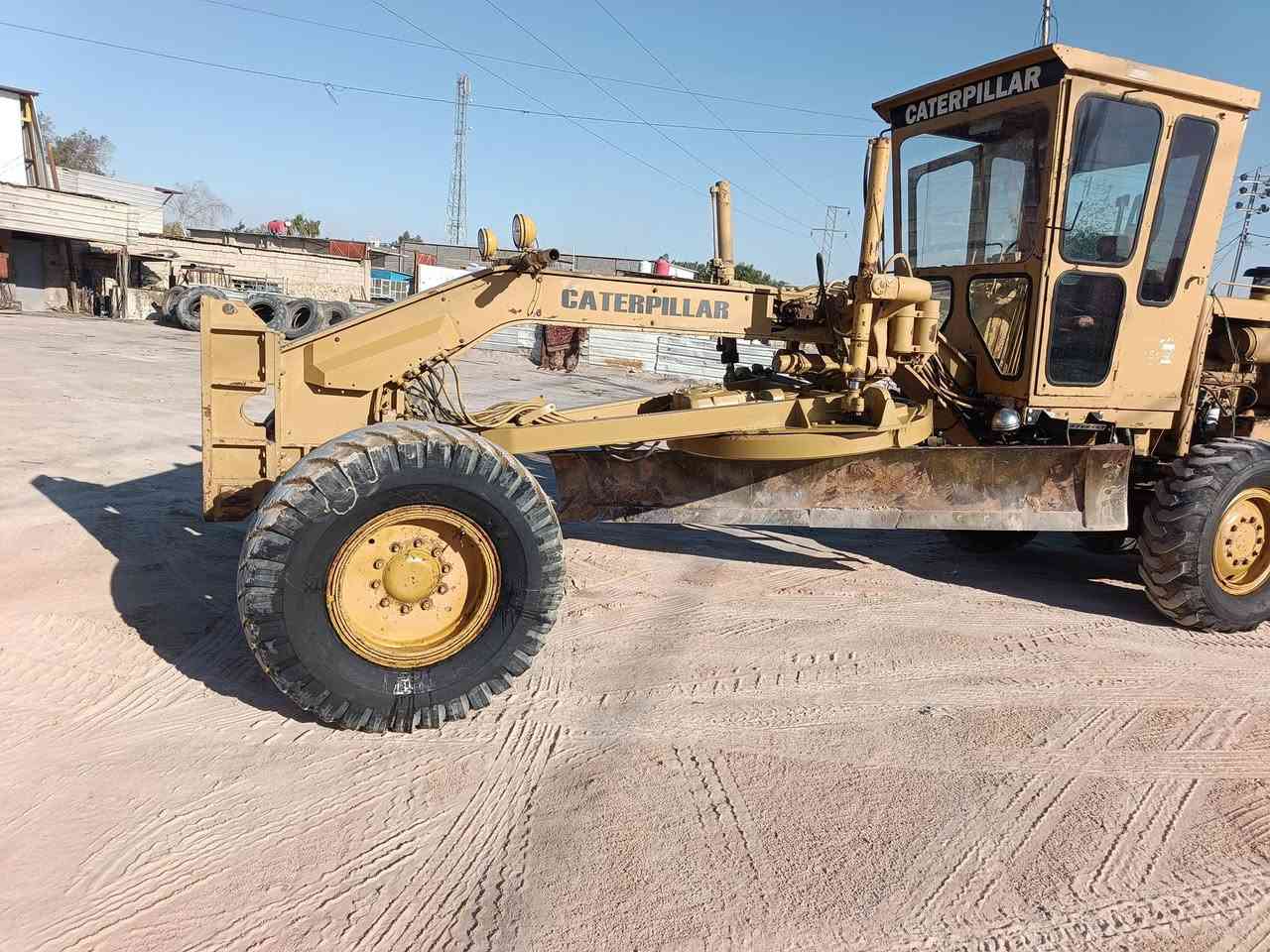 سلام عليكم كريدر للبيع موديل 79 روتر تحية منفيس داخلة ب 2022 بشهر الخامس تسجل محرك بخاخ البم الجبير الشراي فقط يتصل ‏‪***********‬‏
