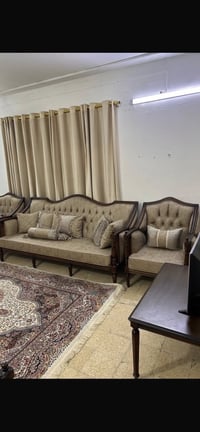 قنفات ١٠ مقاعد • خشب زان أصلي • نظيف استعمال خفيف