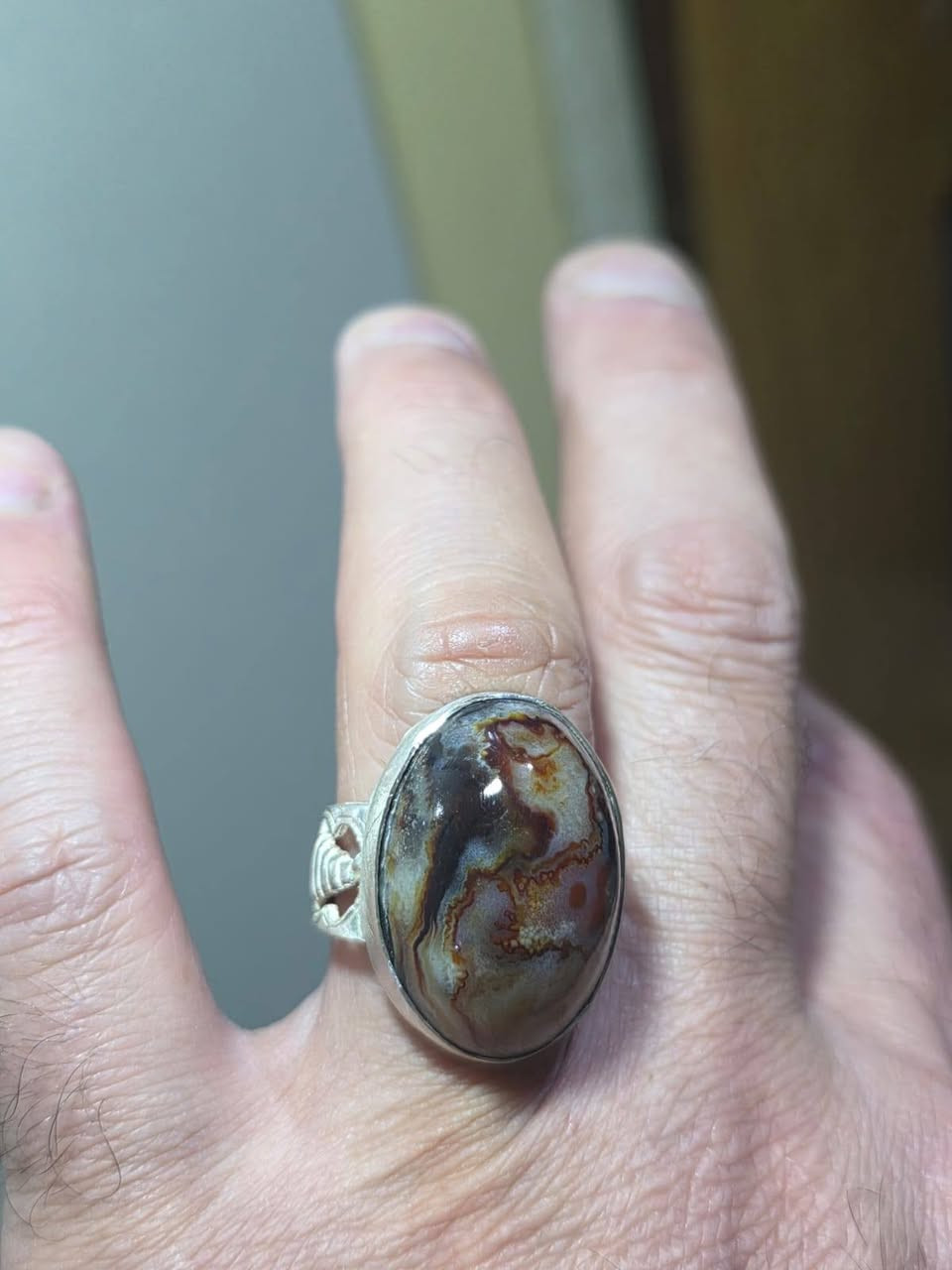 وينه الي يدور نوادر وحجر نار وشرار خاتم   داوودي دهن ودبس  خام حجر   مصور  نار وشرار    من اندر  نوادر  خاتم وحش من وحوش داوودي البركاني دهن ودبس  الخام القديم   لون غريب عجيب نوادر خامه  مصور   فول نار وشرار داوودي بركاني دهن ودبس  مال زماط  مال معاتب مال زماط   فول نار وشرار شرط     ☠️ ☠️ مرعب ☠️  قديم قطعه تحفه من تحف داوودي   🔥 نادر خاتم    قديم  فول مال زماط حجر قديم جدا روحانيه نار اشل اليد نار مال معاتب مال جناي مكشوف ومنجم ومروحن جوكر عام محبه قويه جدا تقارب  طاعه عقد لسان تسهيل امور جاها وجاها هيبه ومهابه بل عافيه عل يصيرمن نصيبه اقوه من الهبهاب خاتم    فوول تواصل خاص او واتساب *********** خاتم قمت جمال  وحش من داوردي القديم  ا   وهيج خامه معروف شغلهه شنو شرط ناررر مال   جناي شرط خاتم نار وشرار قديم   جوكر عام فضه اصلي وحجر اصلي ذمه
