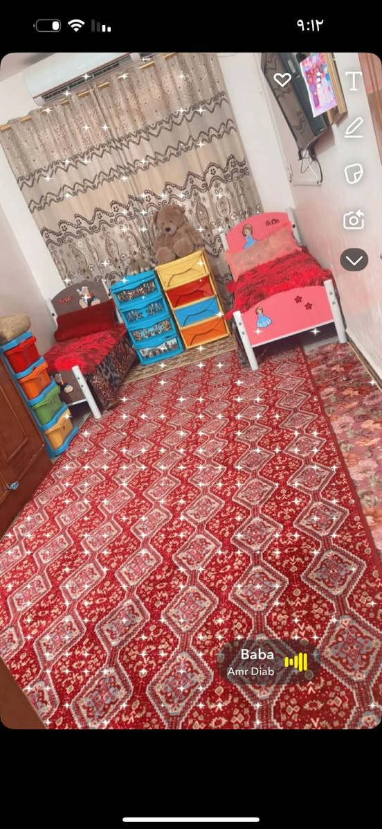 دار للبيع بحي الصدرين
فرع المختار المساحه ٢٠٠
بيع مستعجل وبسعر مناسب جدا 
التفاصيل
طابق واحد كامل من كولشي 
غرفتين نوم وصاله ومطبخ وهول وصحيات داخليه وخارجيه 
جاهز 
الاتصال بالرقم 
***********
