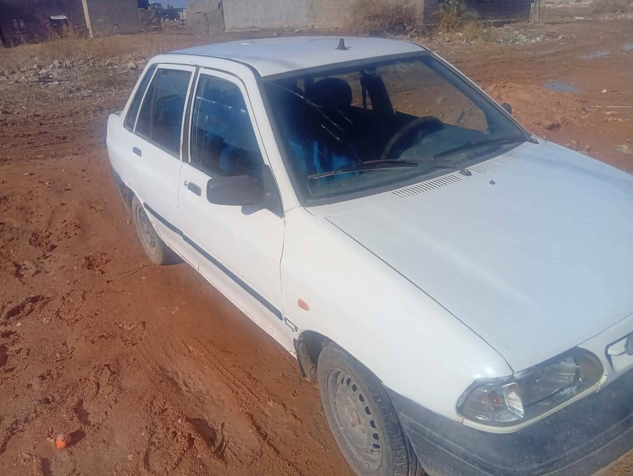 السلام عليكم سيارة سايبة للبيع موديل 2014 رقم كربلاء بسمنة تحويلك شوكت ما يعجبك كير محرك مكفول شواصي حلوات مكان السيارة كربلاء قضاء الحسينية السعر33وبيهه مجال اتصال وبيك خير وتدلل ‏‪0773 512 9193‬‏بي واتساب
