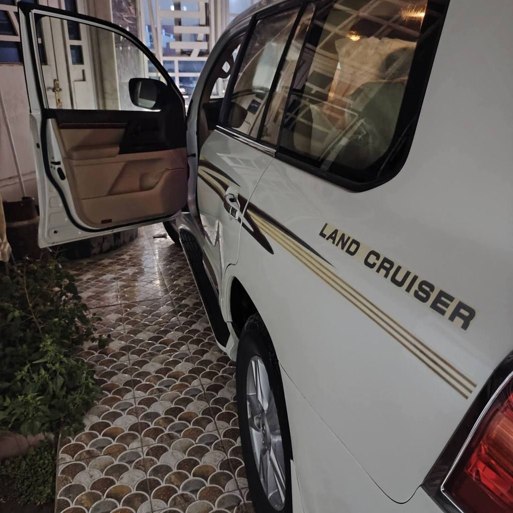 السلام عليكم
لاندكروز 2013 بريم اصل ماشيه 208 الف
للاستفسار ***********
***********
مكاني بابل حلة, بابل
