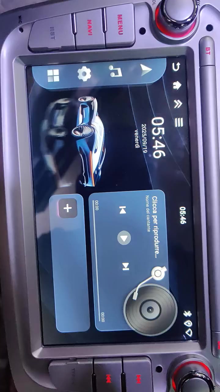 شاشه سياره ذاكره 64 رام 4 سعرها 50,000 وبالعافيه***********
